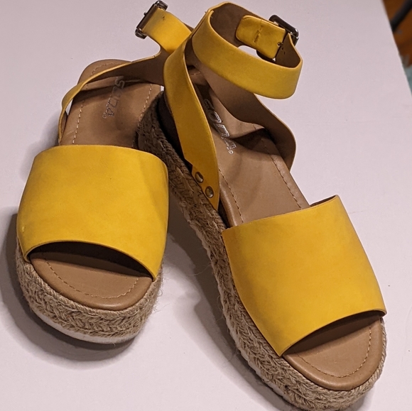 Soda open toed platform espadrille - Picture 9 of 9